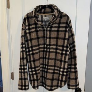 Koolaburra by UGG Black and Cream Plaid Fleece